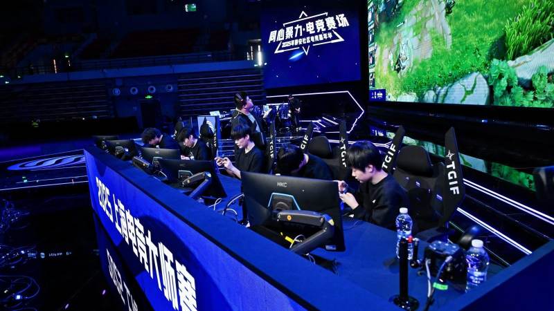 利物浦高位逼抢击退切尔西